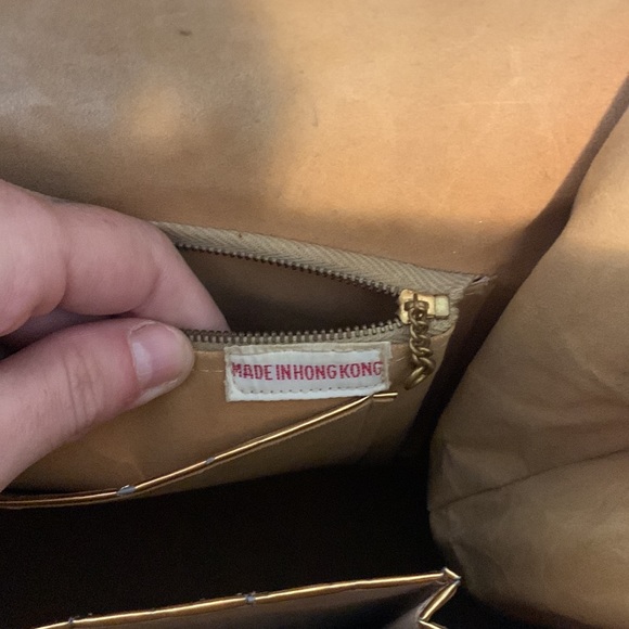 VINTAGE | Embroidered Purse - Picture 6 of 13